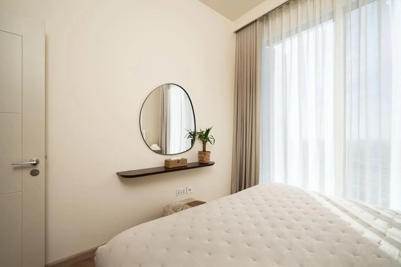 Seraya Residence 8 - 2Bdr - Central Location - Premium Amenities Dubai
