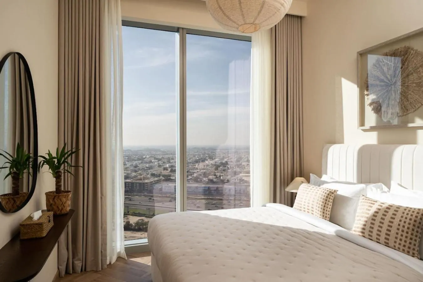 Lägenhet Seraya Residence 8 - 2Bdr - Central Location - Premium Amenities Dubai